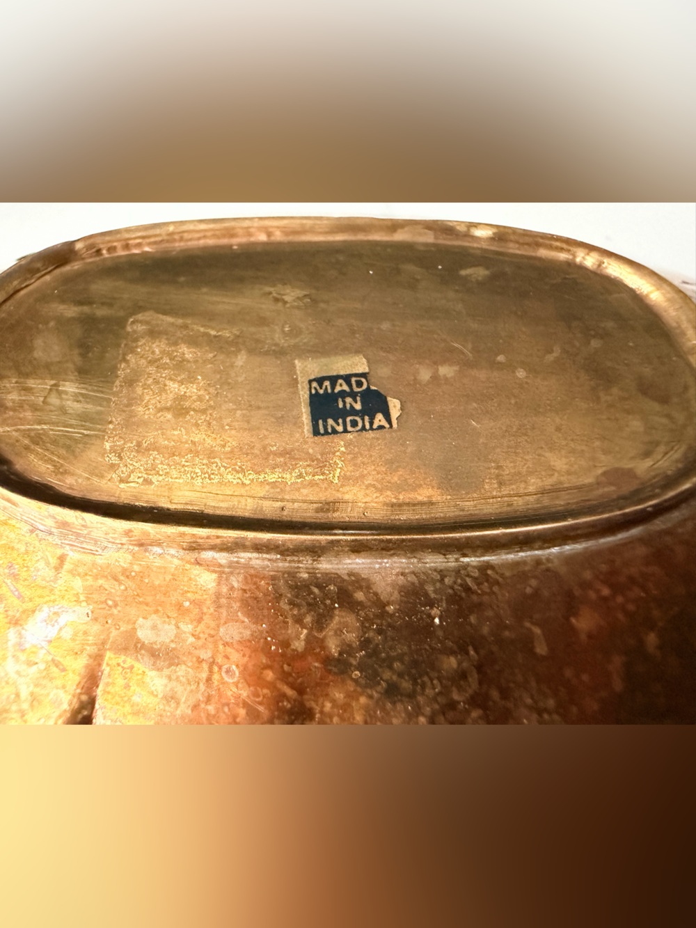 Vintage Brass Coastal Shell Dish - Decorative Scallop Tray - Picture 5 of 7